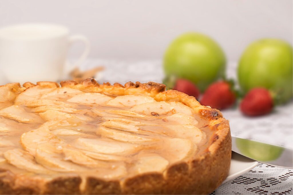 A delicious pie made by following these pie recipes with apples, pears and strawberries.